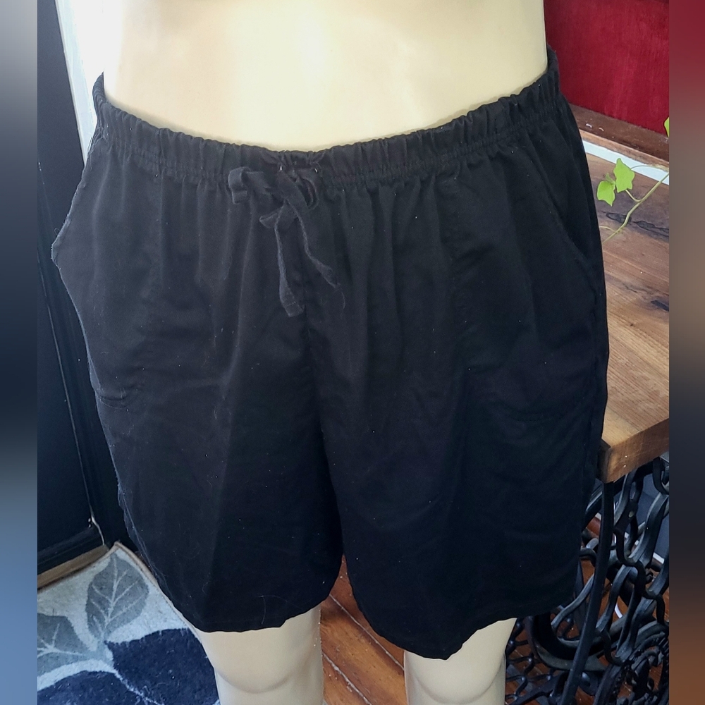 White Stag Black Athletic Shorts with Relaxed Fit